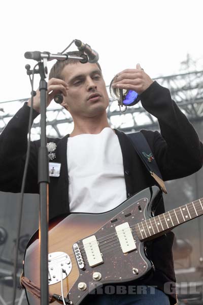 FRANCOIS AND THE ATLAS MOUNTAIN - 2011-08-28 - SAINT CLOUD - Domaine National - Scene de l'Industrie - 